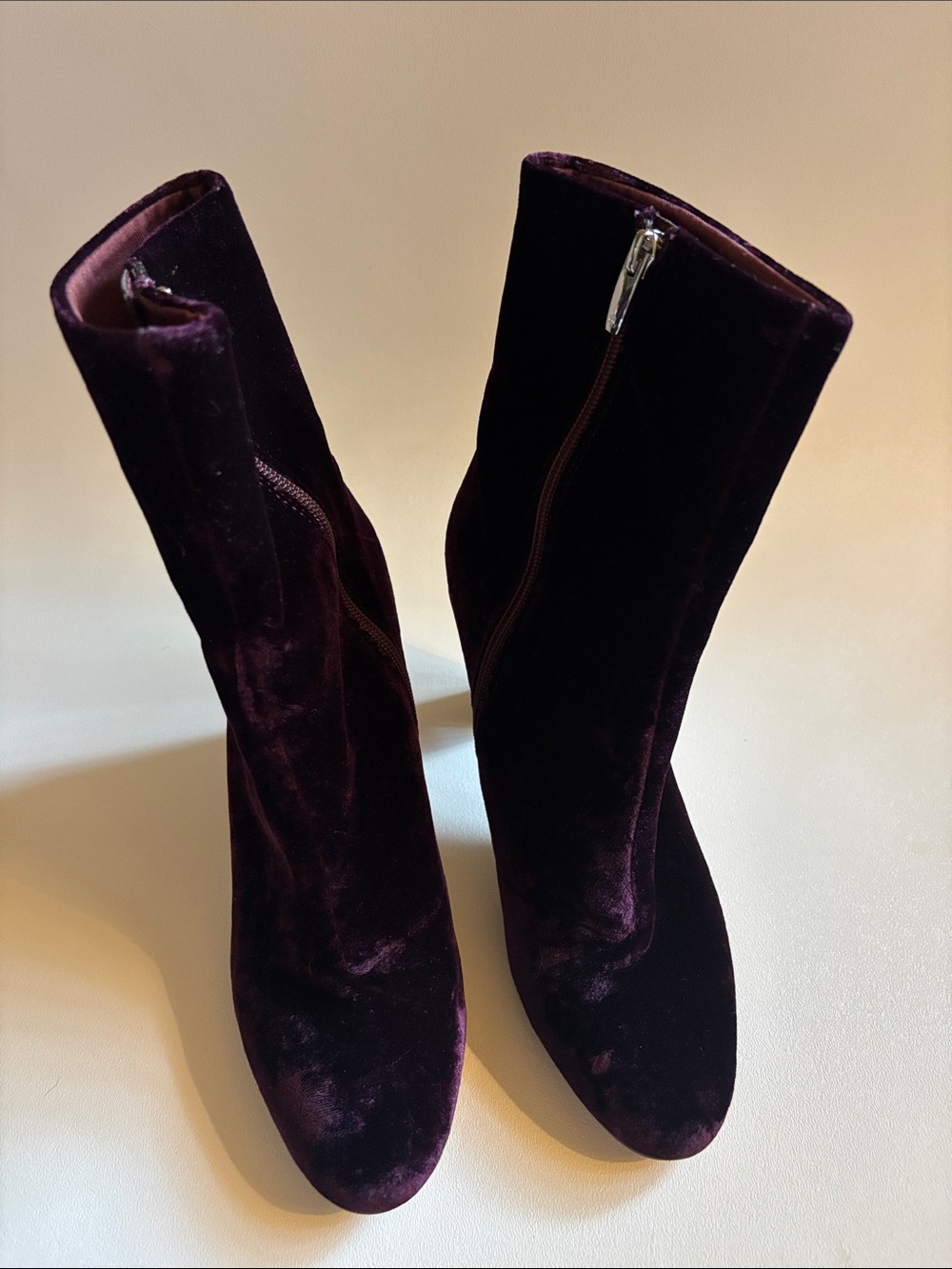 Ralph Lauren Bridget Port Red Velvet High Heel Booties Size 8.5 ~ Excellent - Picture 3 of 11